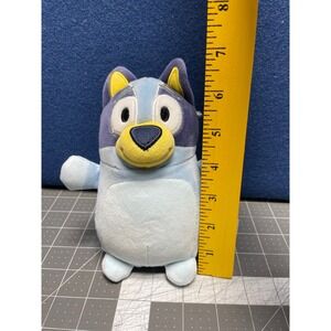 Bluey HugMees Original Squishmallow Plush Toy 7 Inch